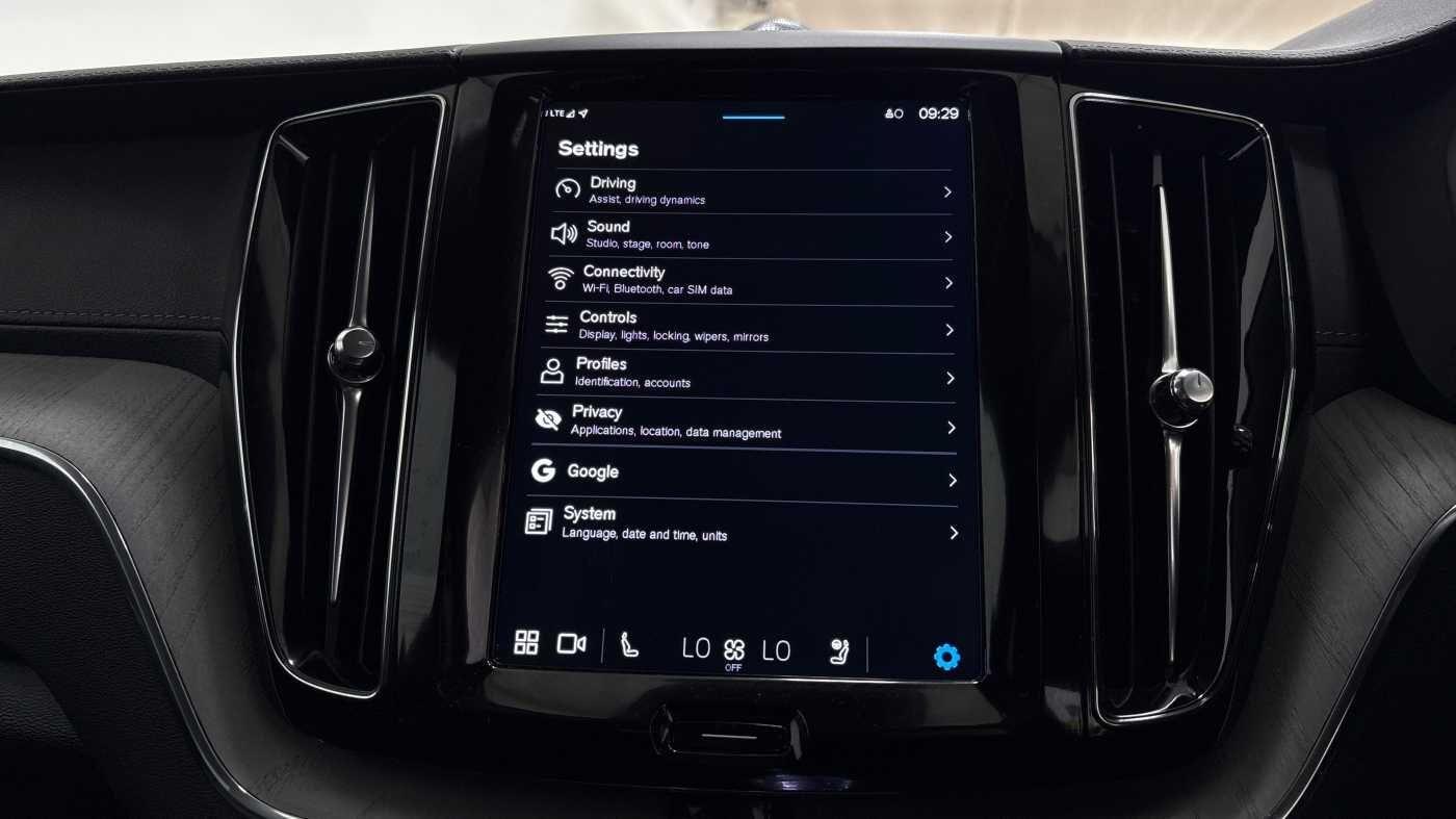 Used Volvo XC60 2025 for sale - 77091217: Photo 36