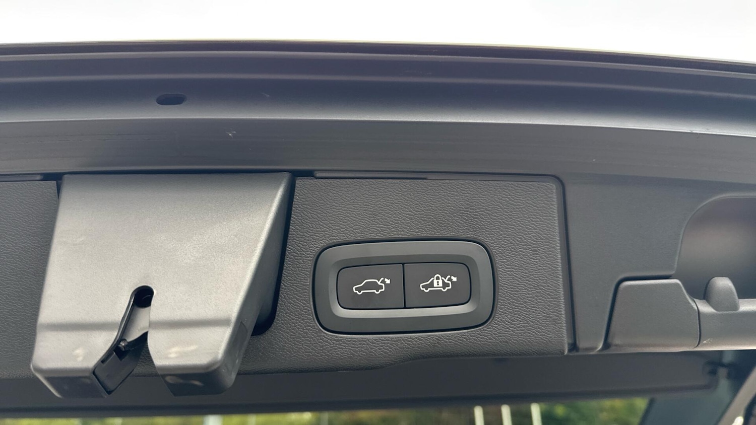 Used Volvo XC60 for sale - 76824442: Photo 34