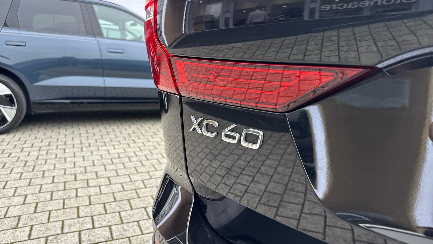 Used Volvo XC60 for sale - 76824442: Photo 36