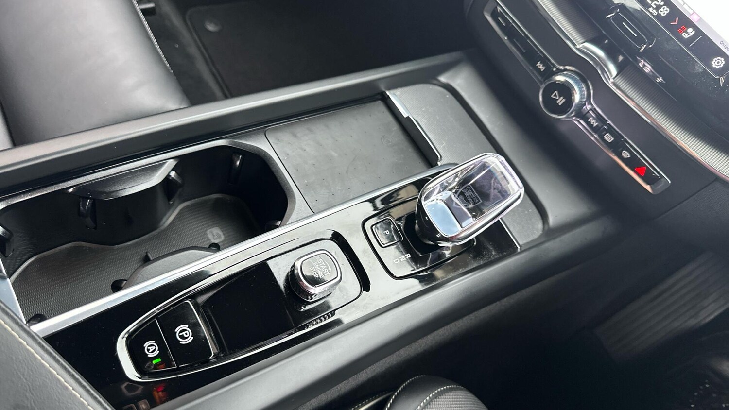 Used Volvo XC60 2024 for sale - 77238426: Photo 26