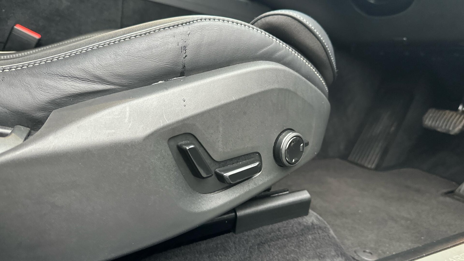 Used Volvo XC60 2024 for sale - 77238426: Photo 30