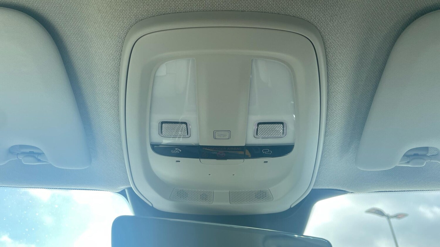 Used Volvo XC40 for sale - 78214477: Photo 28