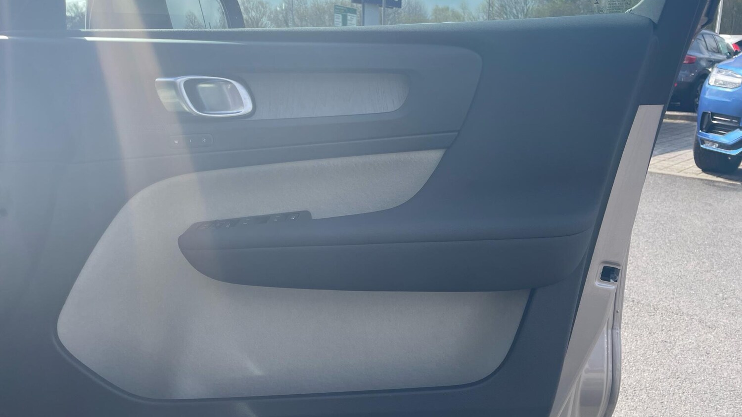 Used Volvo XC40 for sale - 78214477: Photo 29