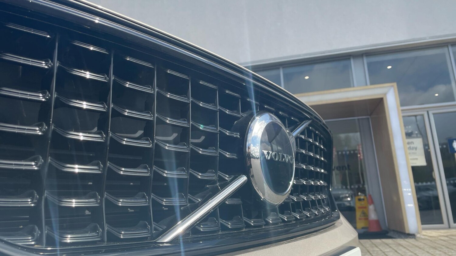 Used Volvo XC40 for sale - 78214477: Photo 37