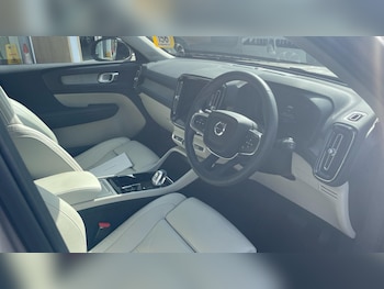 Used Volvo XC40 2022 for sale - 78214477: Photo