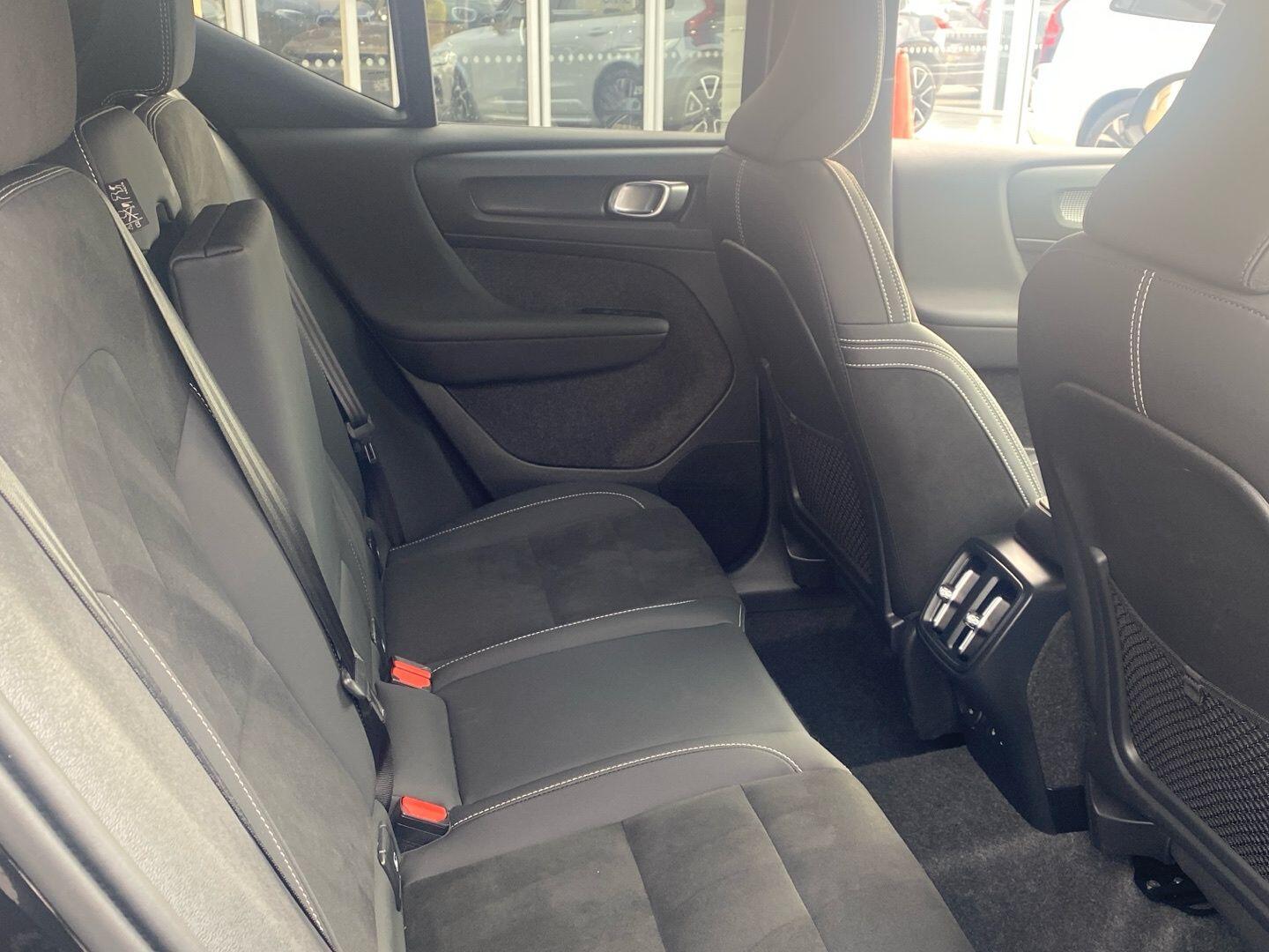Used Volvo XC40 2025 for sale - 76823961: Photo 6