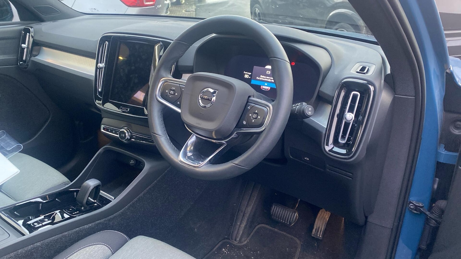 Used Volvo XC40 2022 for sale - 77238288: Photo 4