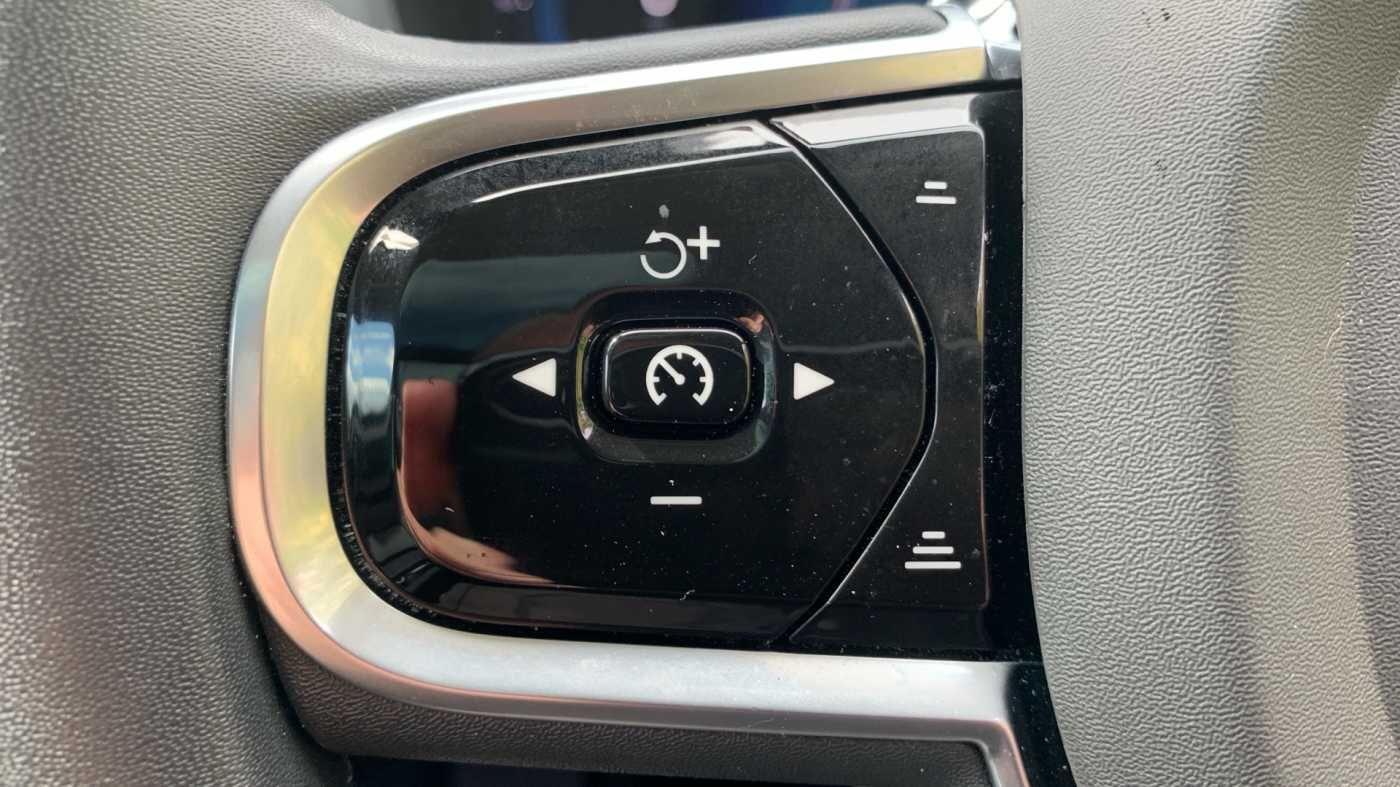 Used Volvo XC60 for sale - 76825236: Photo 23