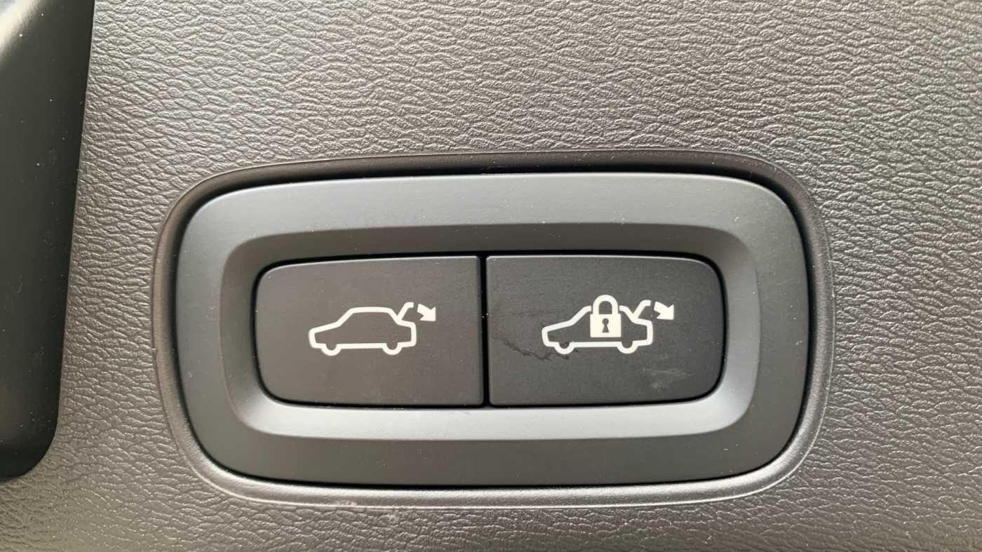 Used Volvo XC60 for sale - 76825236: Photo 37