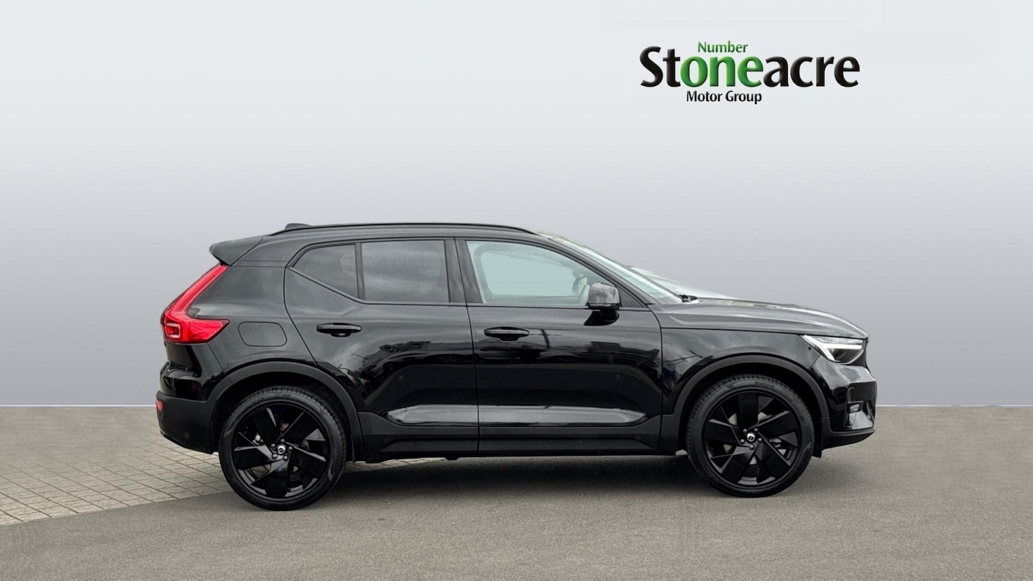 Used Volvo XC40 for sale - 78214205: Photo 3
