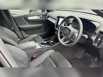 Used Volvo XC40 2025 for sale - 78214205: Photo