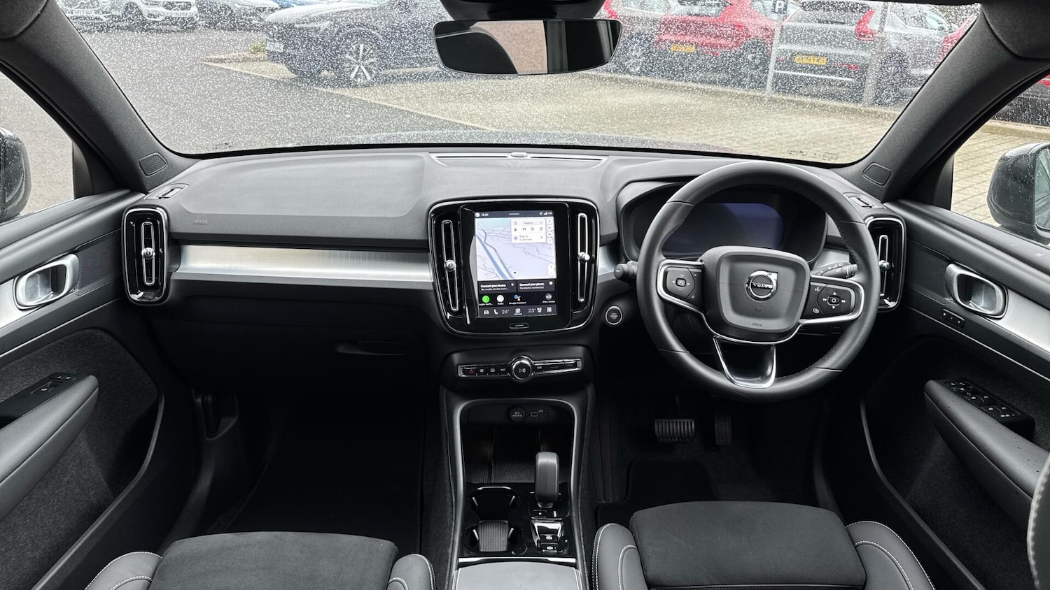 Used Volvo XC40 for sale - 78214205: Photo 5