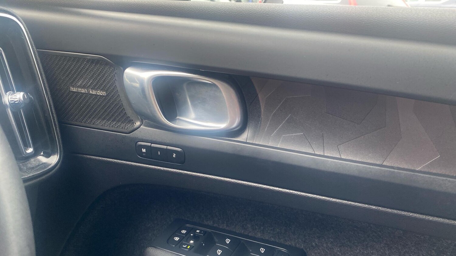 Used Volvo XC40 2023 for sale - 77441150: Photo 29