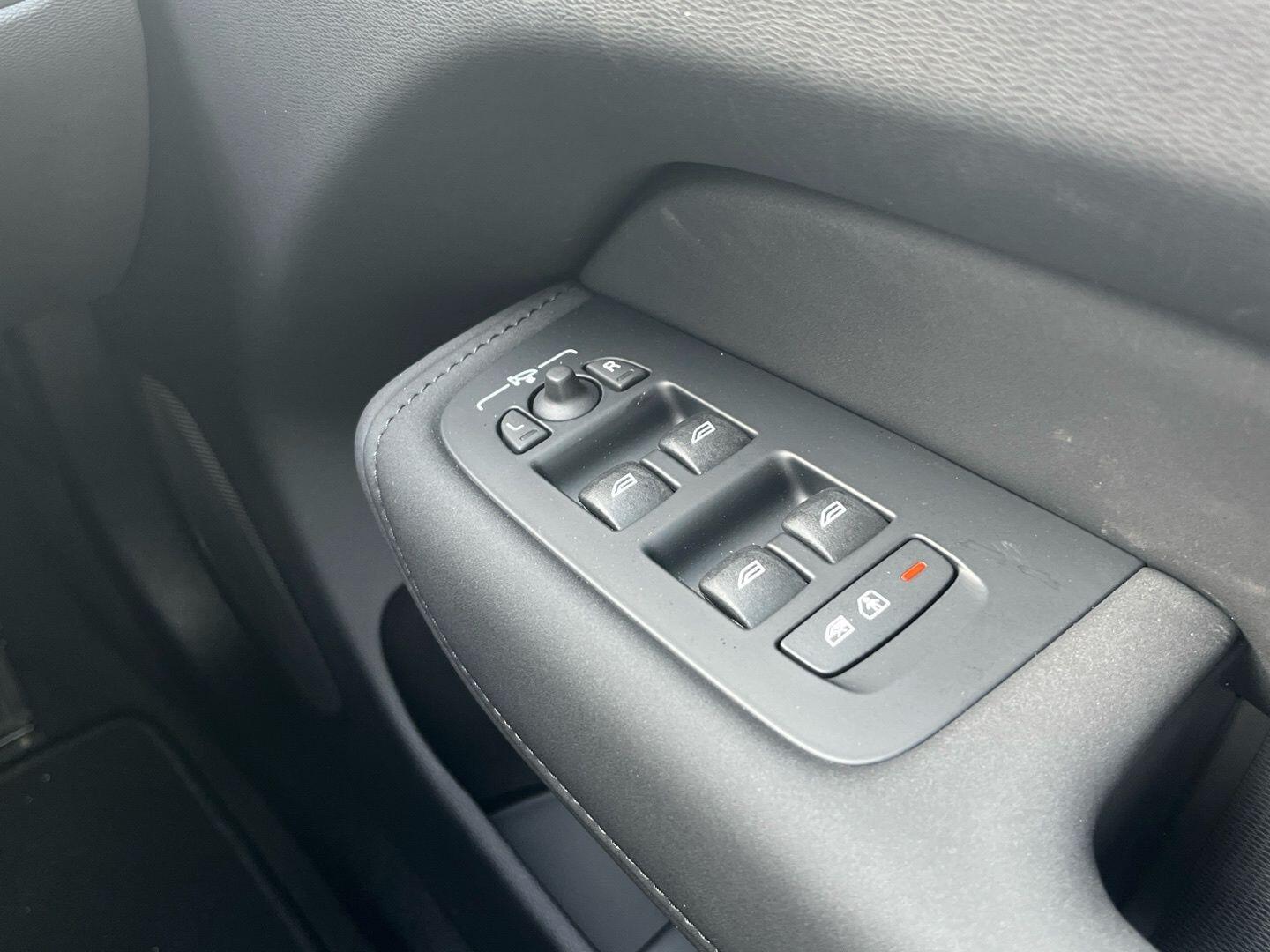 Used Volvo XC60 2026 for sale - 77769076: Photo 29