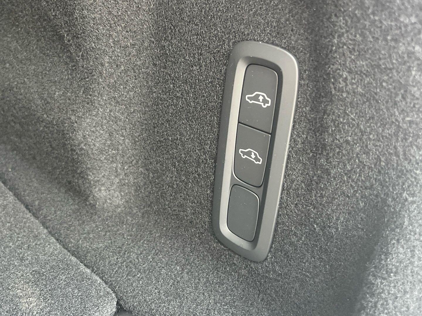 Used Volvo XC60 2026 for sale - 77769076: Photo 34