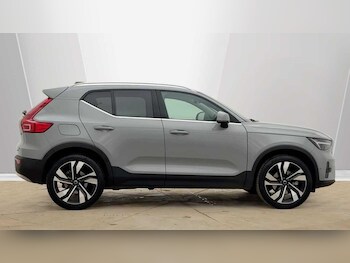 Used Volvo XC40 2025 for sale - 77784142: Photo