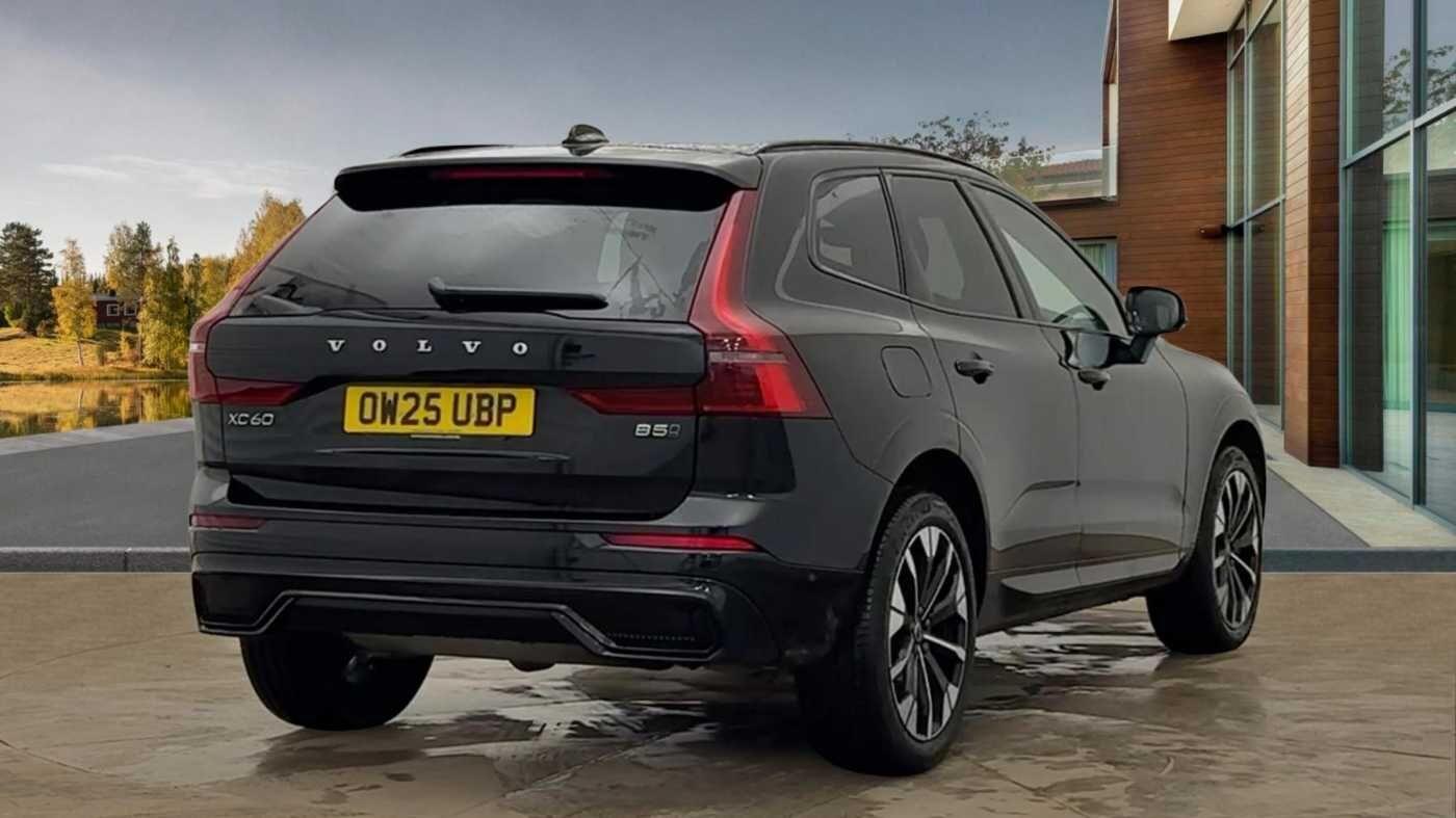 Used Volvo XC60 2025 for sale - 77253924: Photo 3