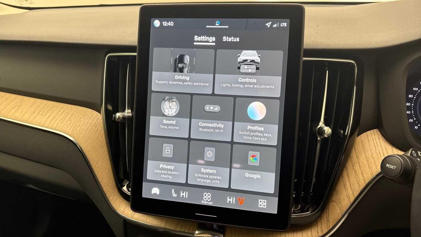 Used Volvo XC60 2025 for sale - 77253924: Photo 34