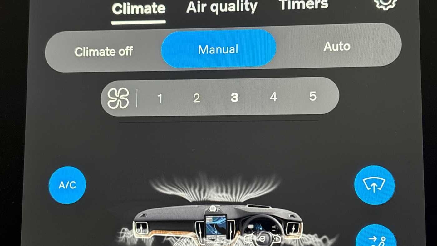 Used Volvo XC60 2025 for sale - 77253924: Photo 39