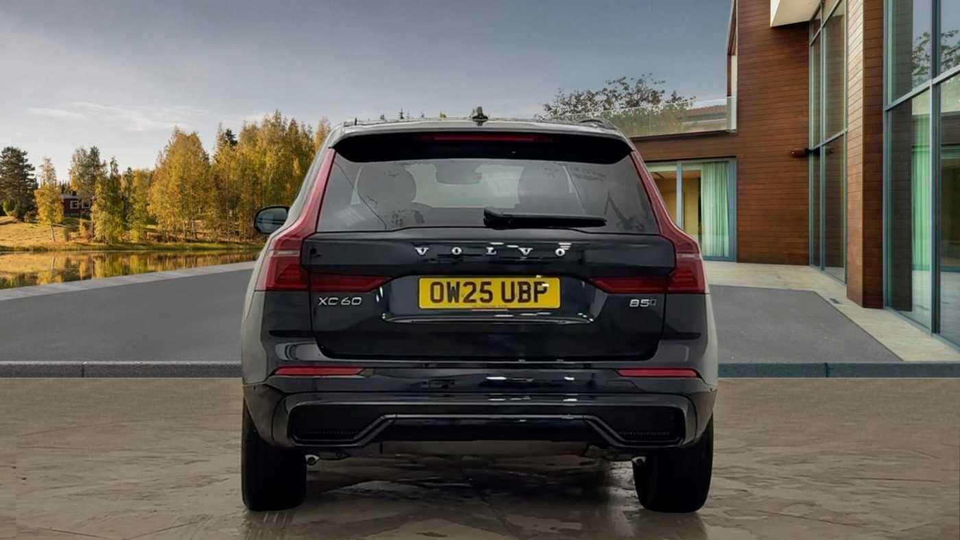 Used Volvo XC60 2025 for sale - 77253924: Photo 4