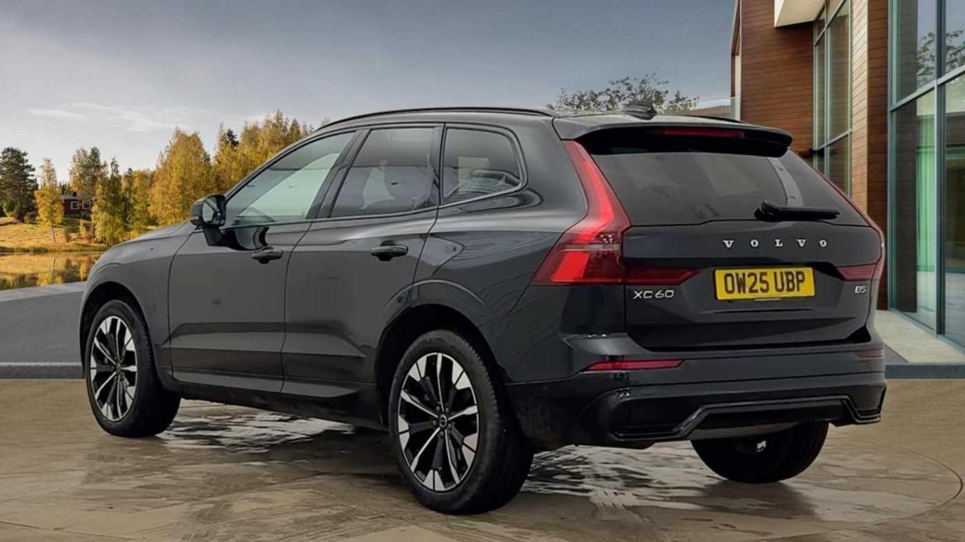 Used Volvo XC60 2025 for sale - 77253924: Photo 5