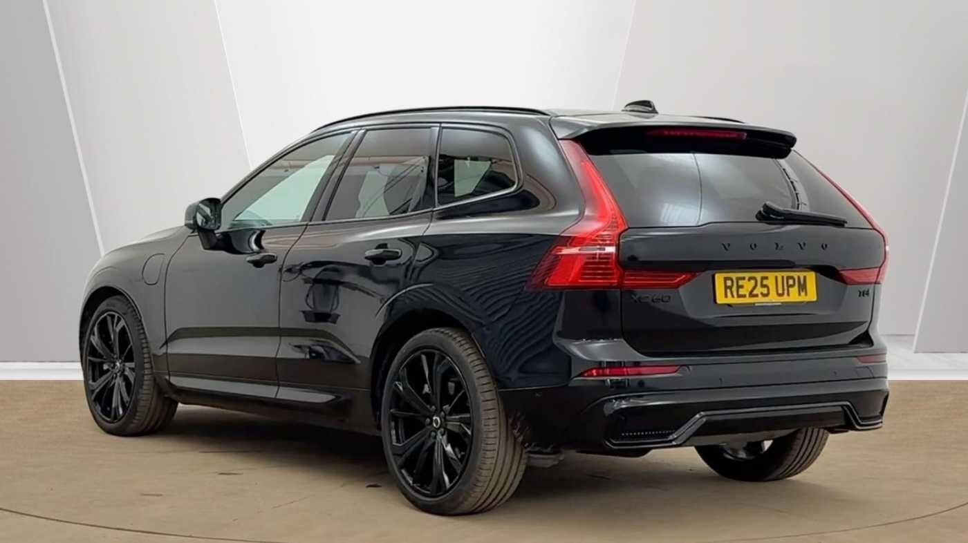 Used Volvo XC60 2025 for sale - 77784246: Photo 3