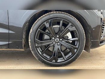 Used Volvo XC60 2025 for sale - 77784246: Photo