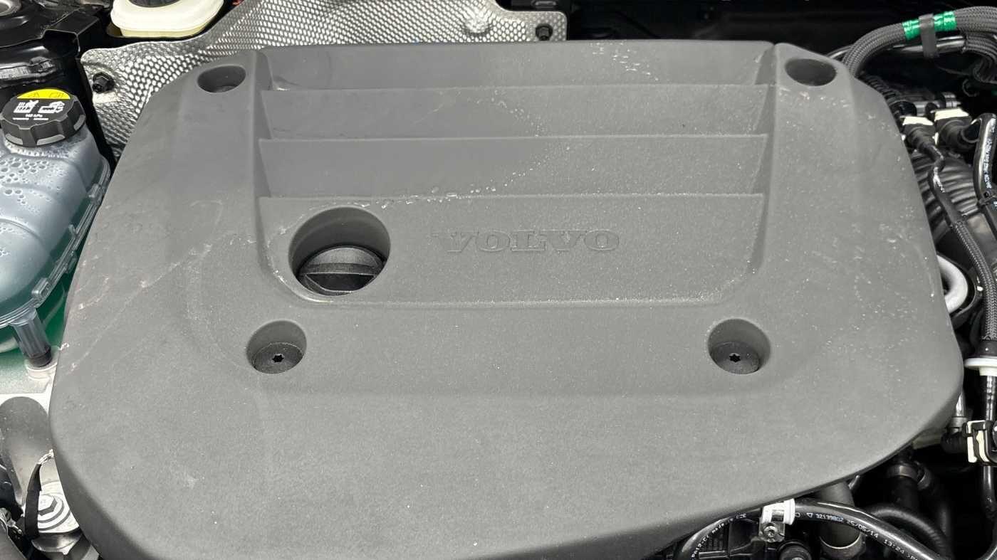 Used Volvo XC40 2025 for sale - 77358702: Photo 15