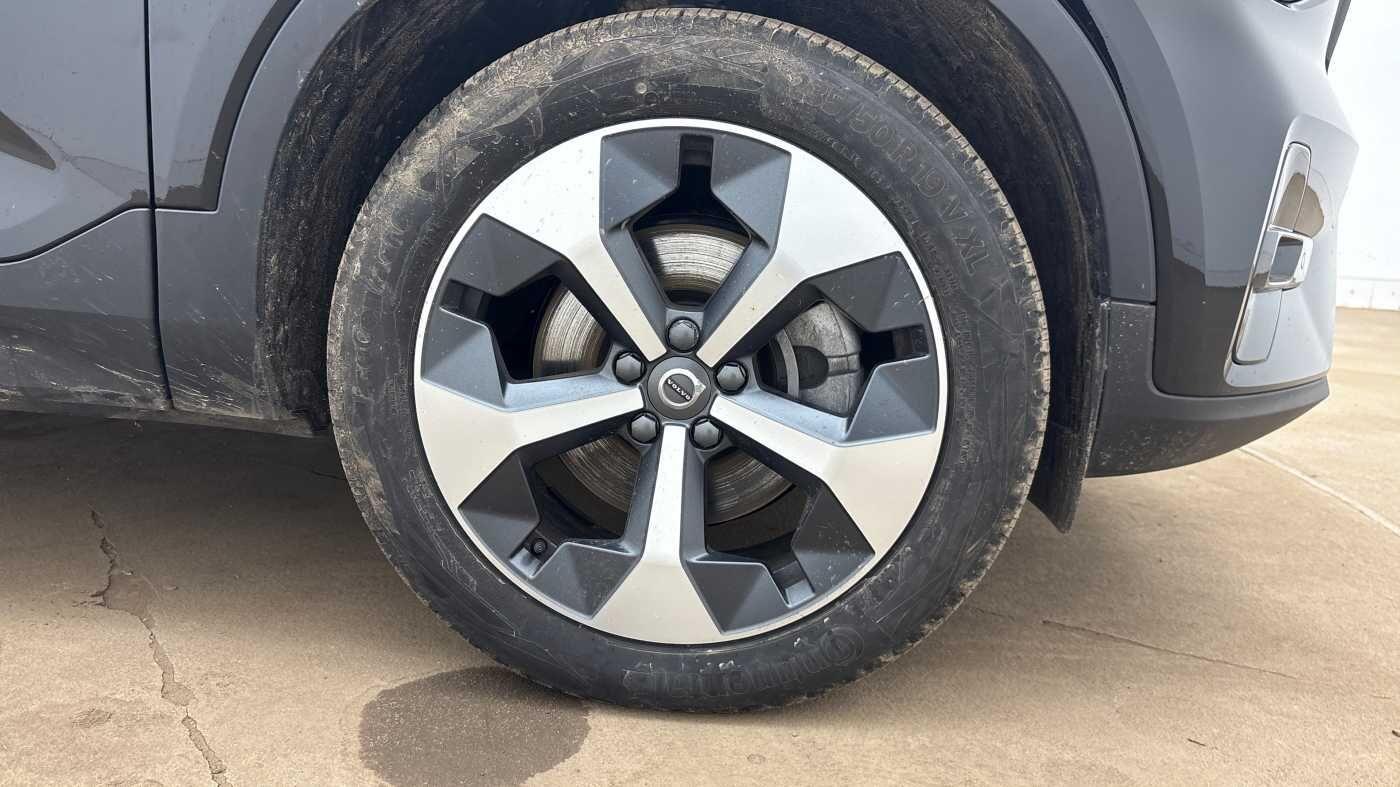 Used Volvo XC40 2025 for sale - 77358702: Photo 19