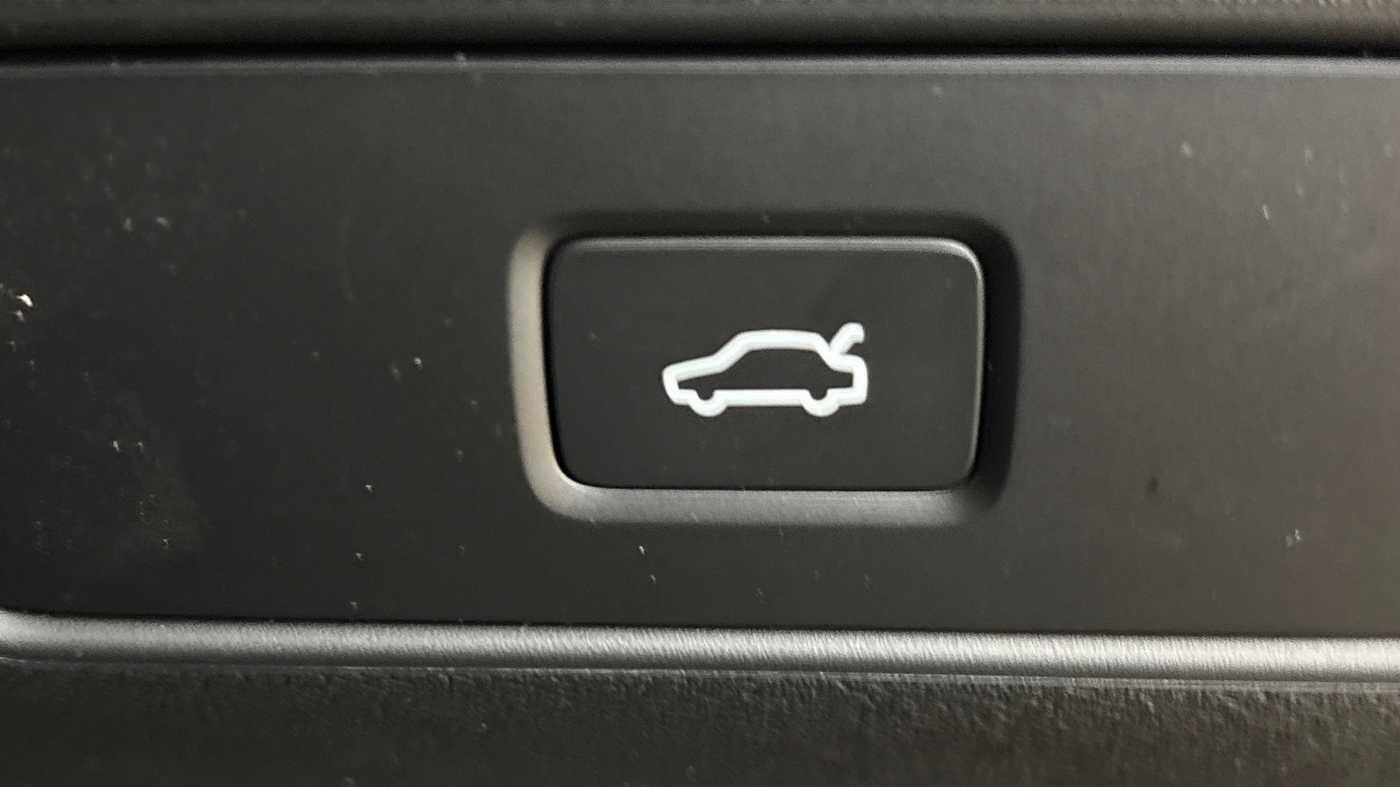 Used Volvo XC40 2025 for sale - 77358702: Photo 29