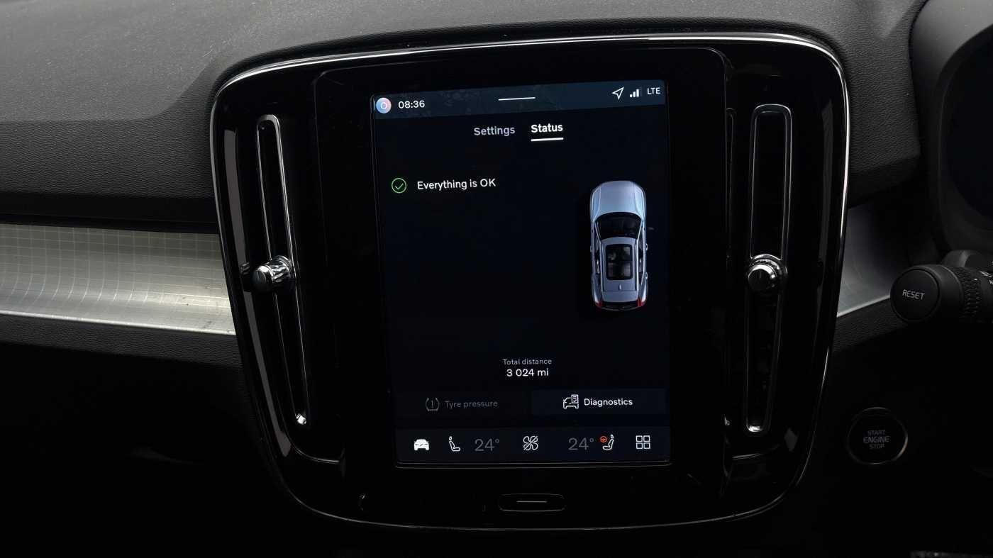 Used Volvo XC40 2025 for sale - 77358702: Photo 33