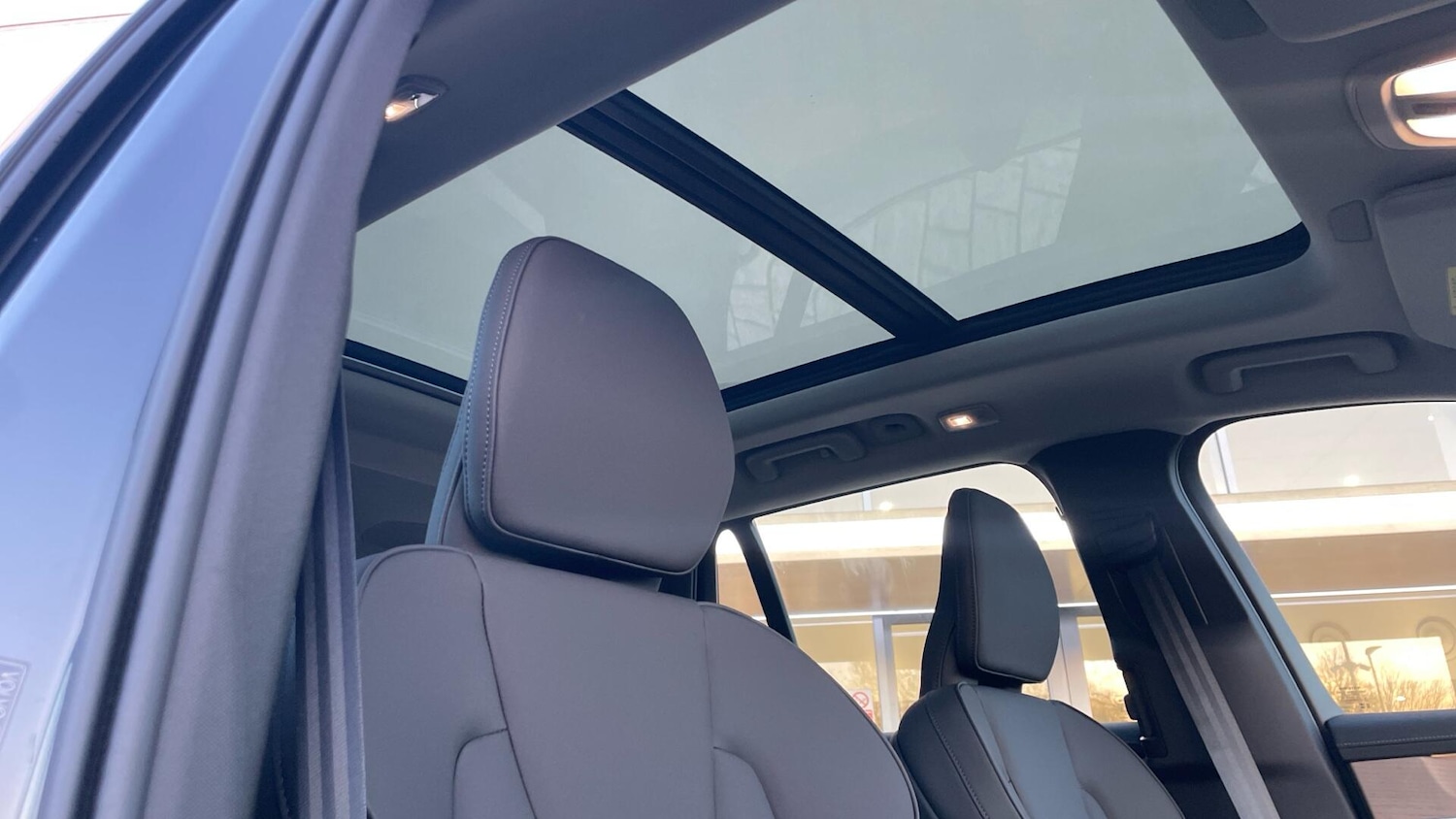 Used Volvo XC90 2025 for sale - 76918665: Photo 31