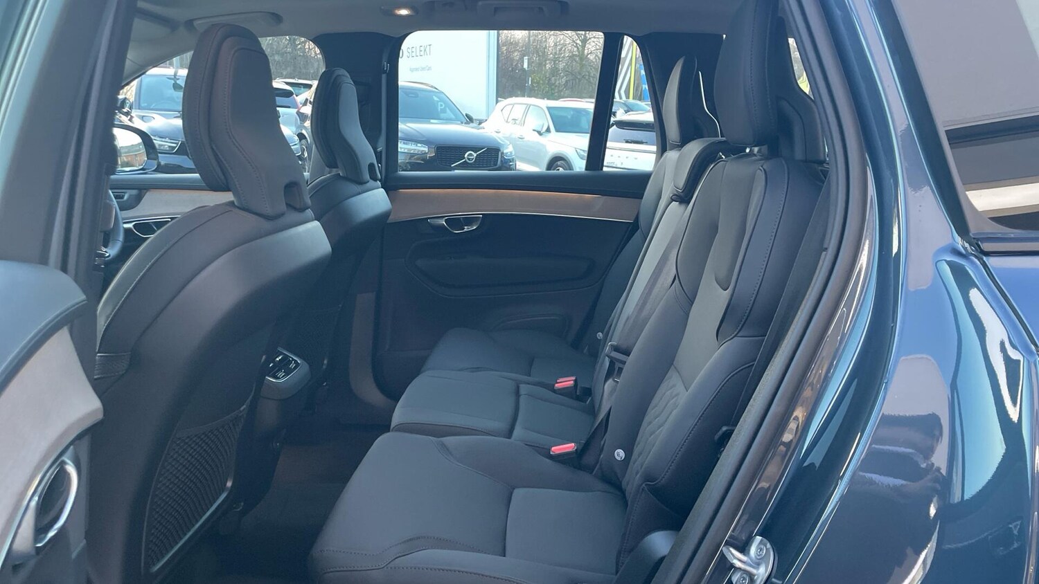 Used Volvo XC90 2025 for sale - 76918665: Photo 33