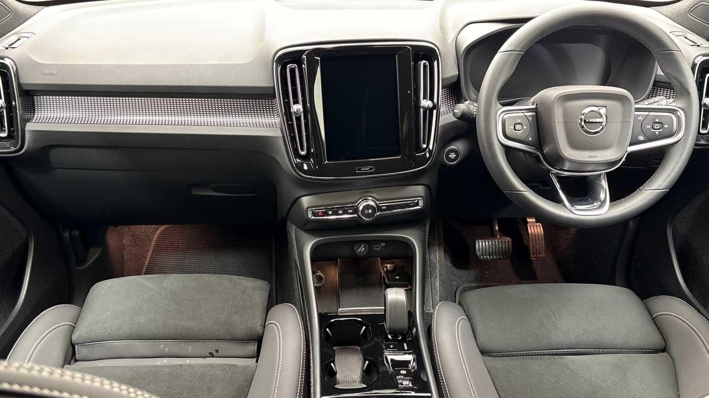 Used Volvo XC40 2024 for sale - 76825024: Photo 11