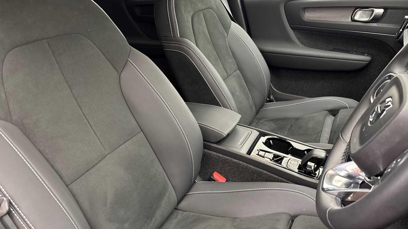 Used Volvo XC40 2024 for sale - 76825024: Photo 30