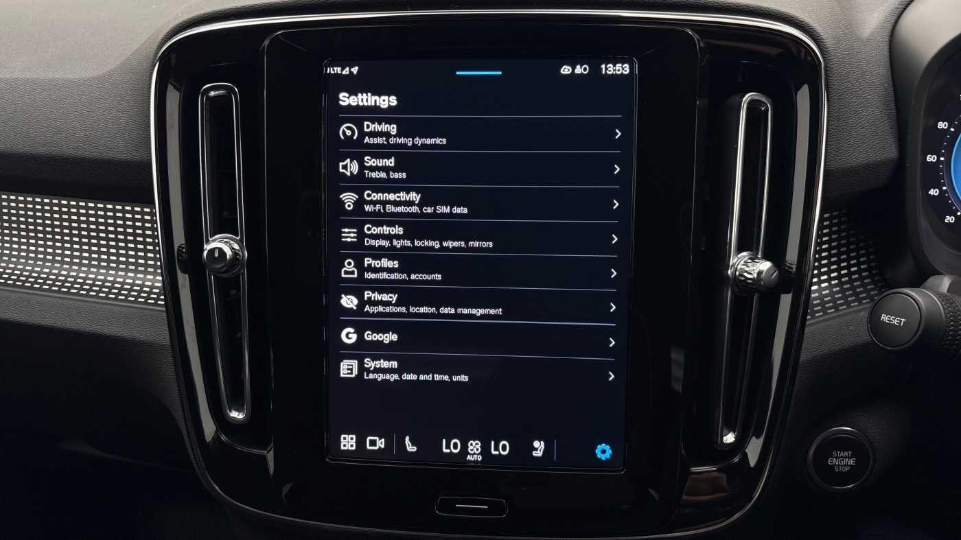 Used Volvo XC40 2024 for sale - 76825024: Photo 36