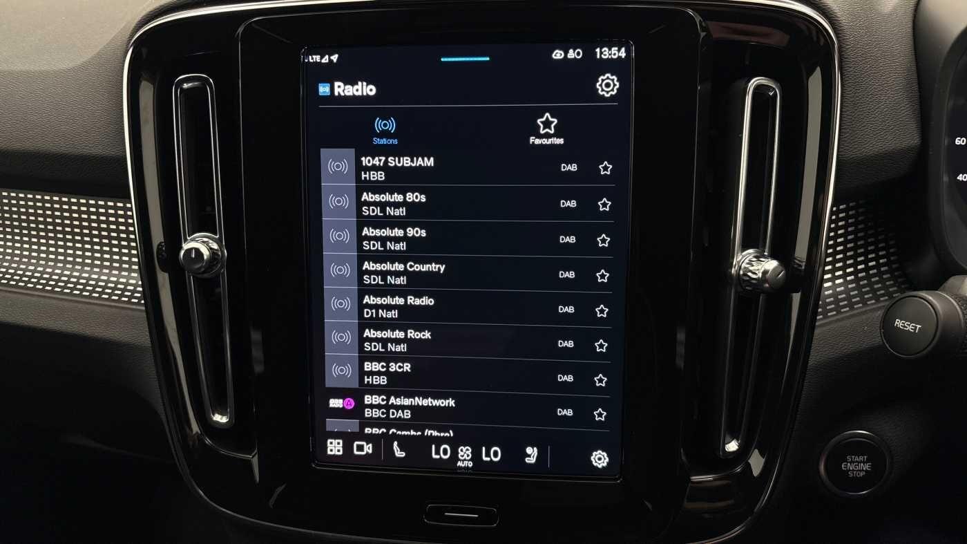 Used Volvo XC40 2024 for sale - 76825024: Photo 38