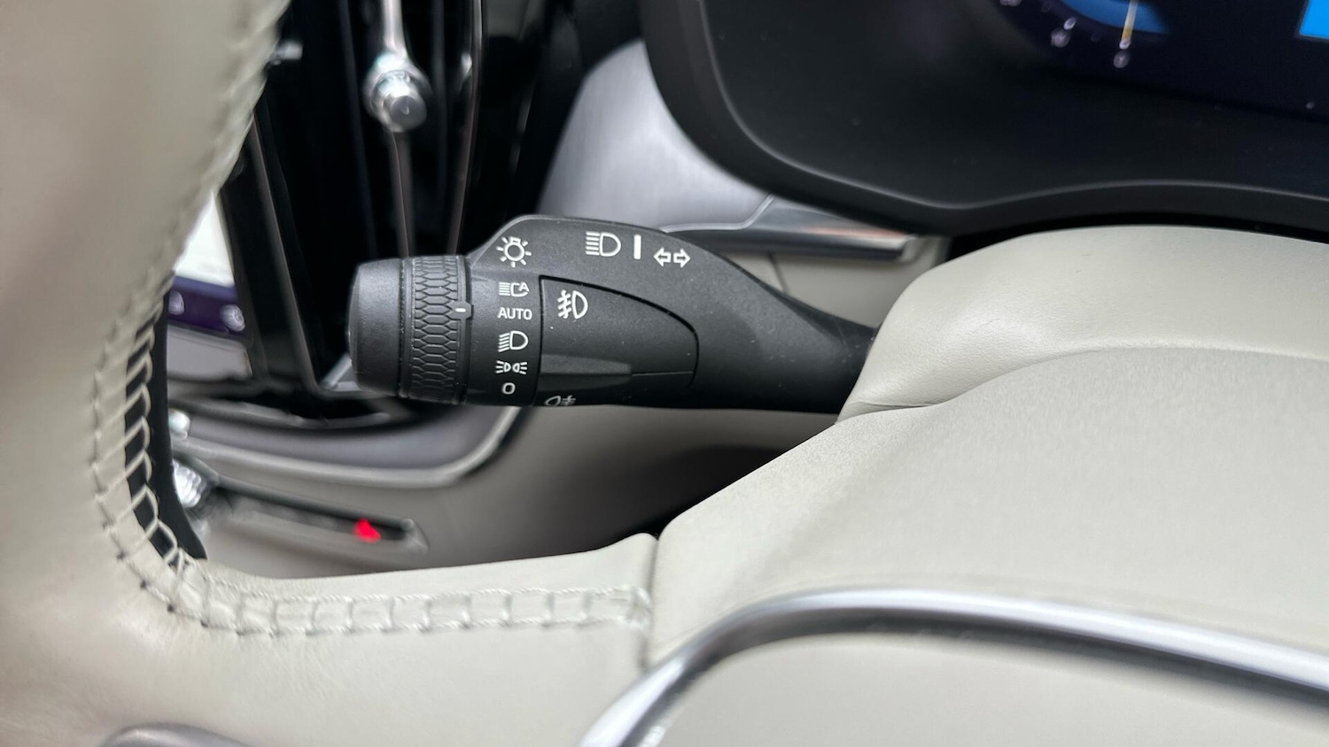 Used Volvo XC60 2022 for sale - 77216091: Photo 21