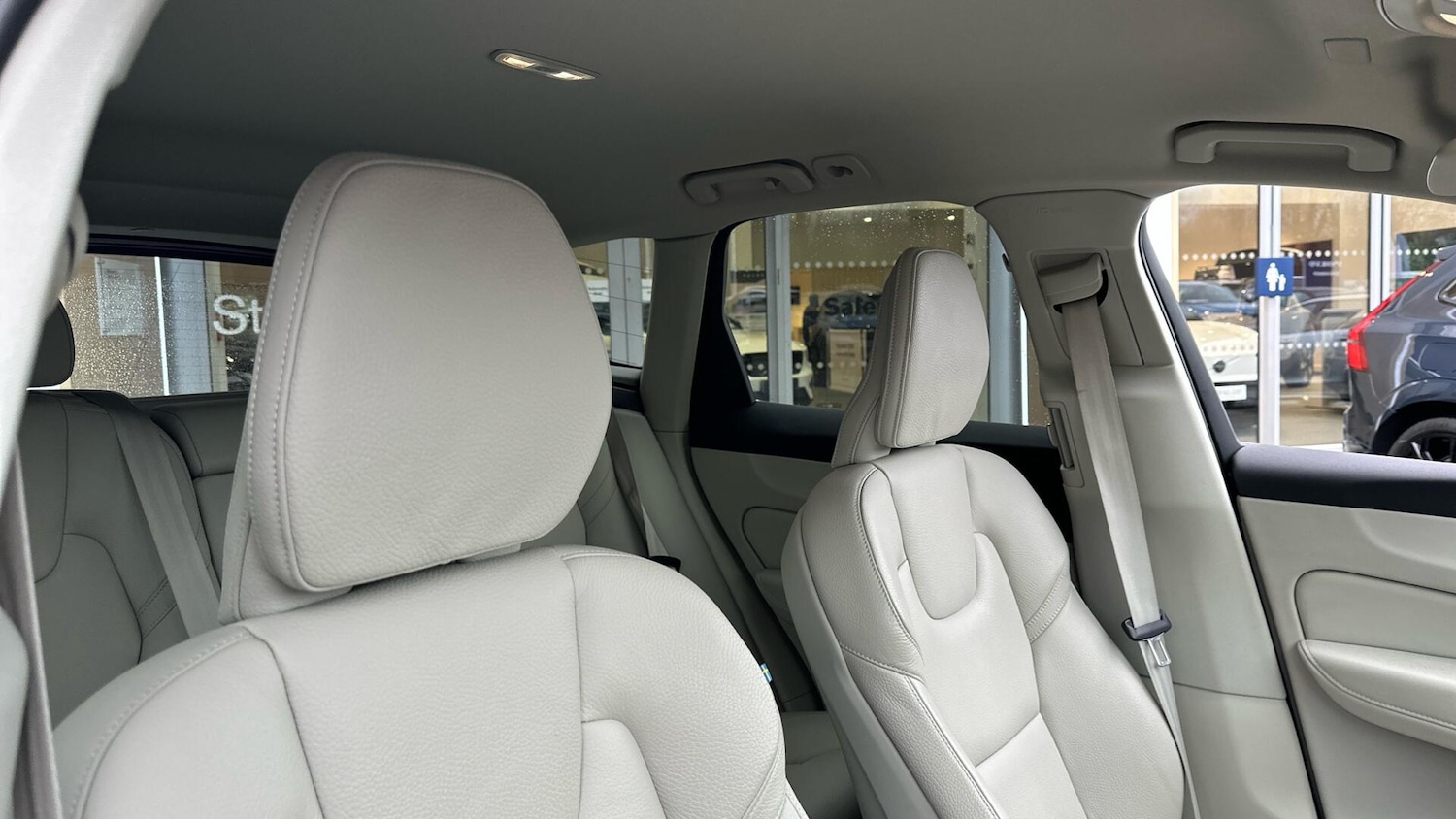 Used Volvo XC60 2022 for sale - 77216091: Photo 29