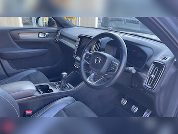 Used Volvo XC40 2022 for sale - 78573202: Photo