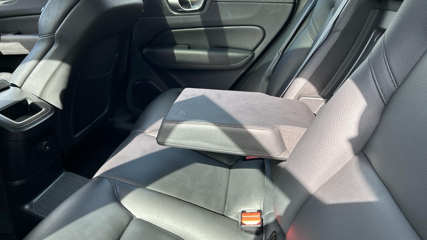 Used Volvo XC60 2023 for sale - 76988631: Photo 34