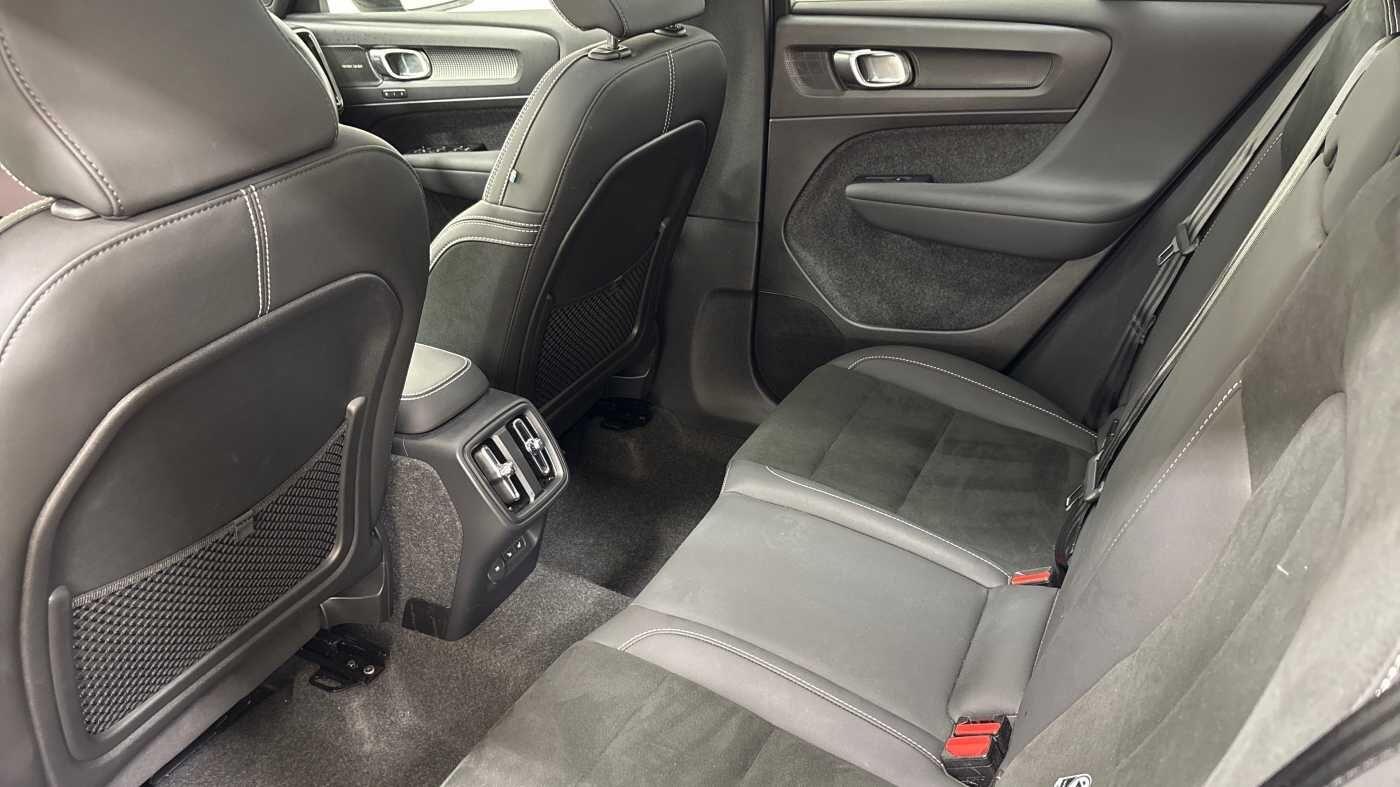 Used Volvo XC40 2025 for sale - 76645489: Photo 14