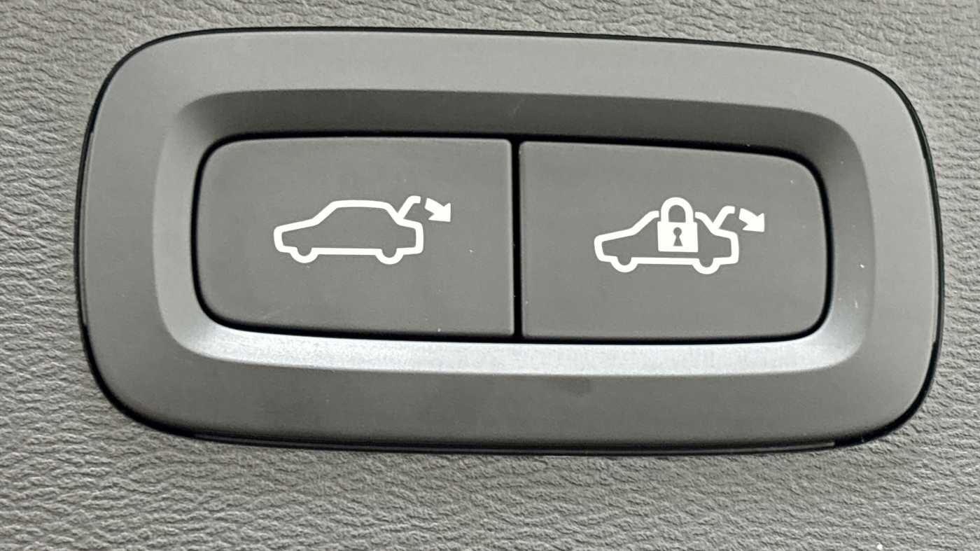 Used Volvo XC40 2025 for sale - 76645489: Photo 20