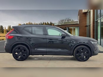 Used Volvo XC40 2025 for sale - 76645489: Photo