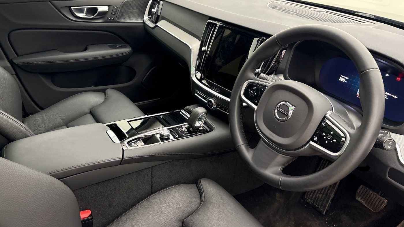 Used Volvo V60 2025 for sale - 77320844: Photo 10