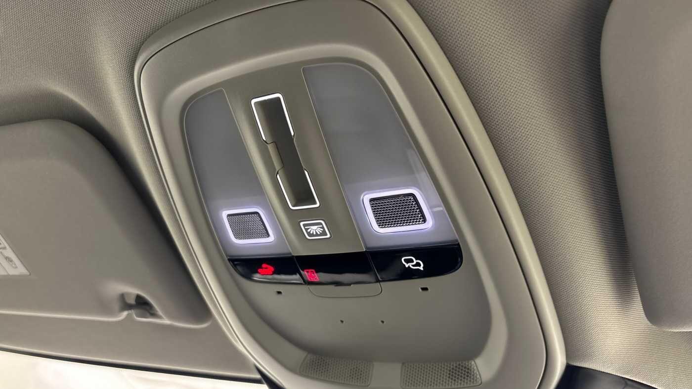 Used Volvo V60 2025 for sale - 77320844: Photo 34