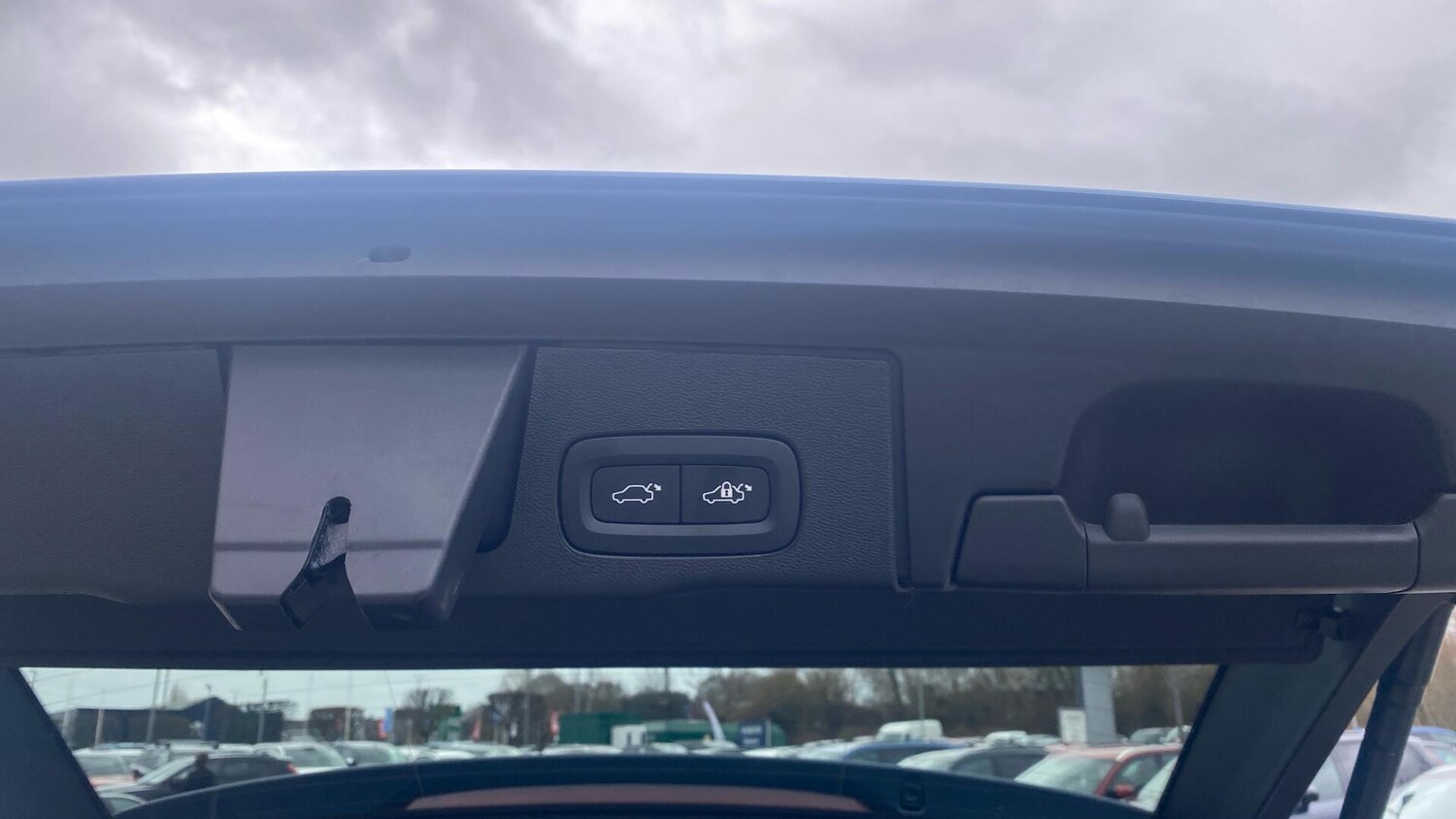 Used Volvo XC60 2025 for sale - 77658798: Photo 35