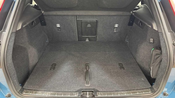 Used Volvo XC40 2024 for sale - 76295820: Photo 15