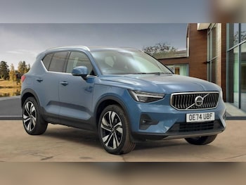 Volvo - XC40