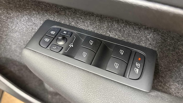 Used Volvo XC40 2024 for sale - 76295820: Photo 26